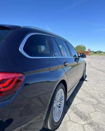 BMW Seria 5 cena 71000 przebieg: 269000, rok produkcji 2016 z Żnin małe 137